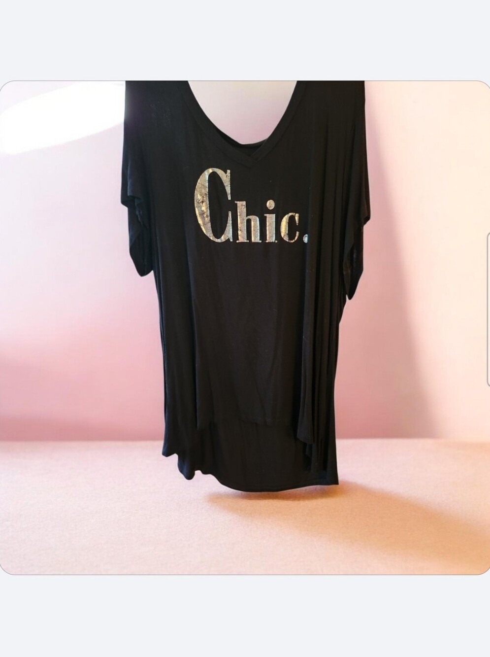 bobeau Black Tee with Gold 'Chic.' Foil■ EUC